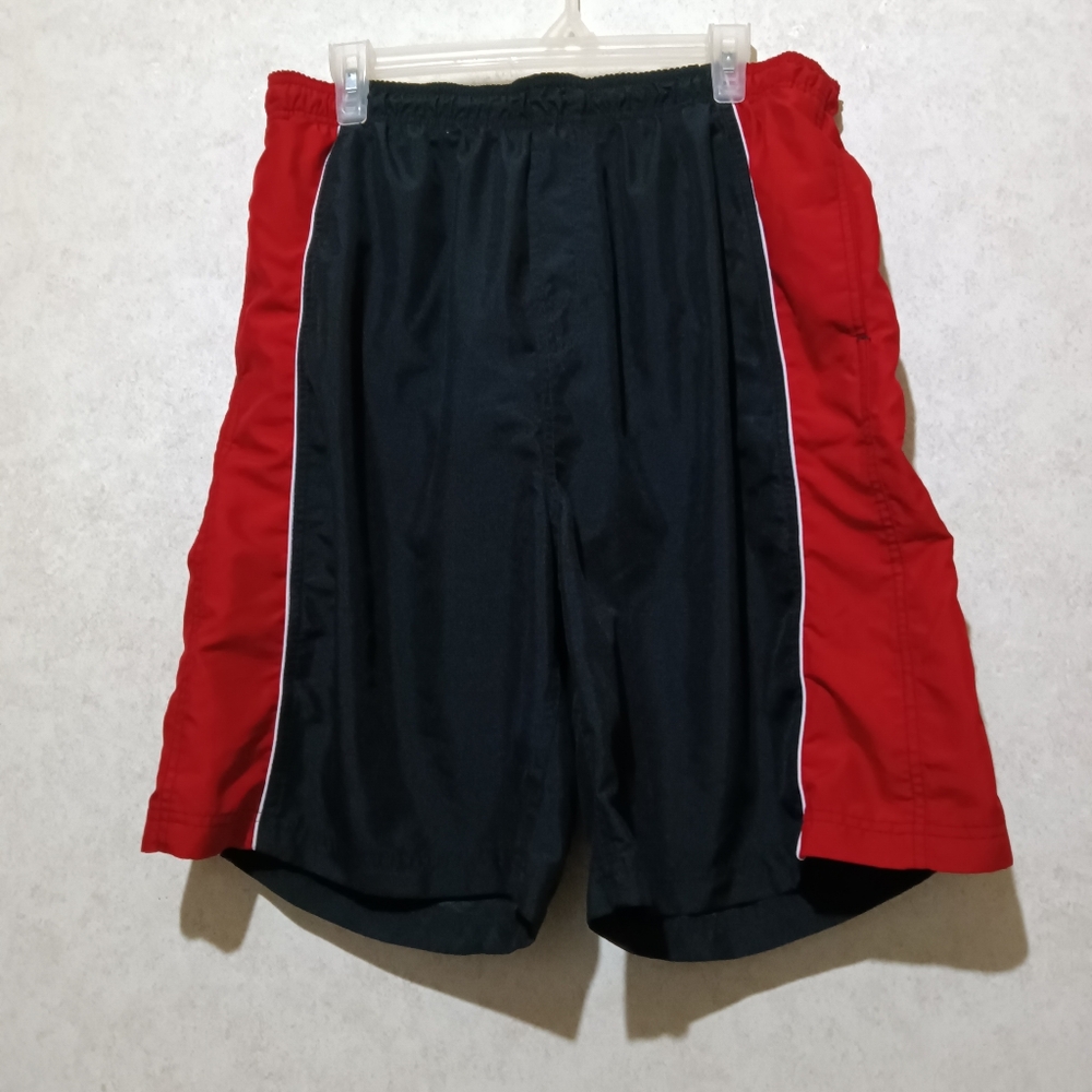 Covington swim trunks red, black and white stripes size large (36-38)